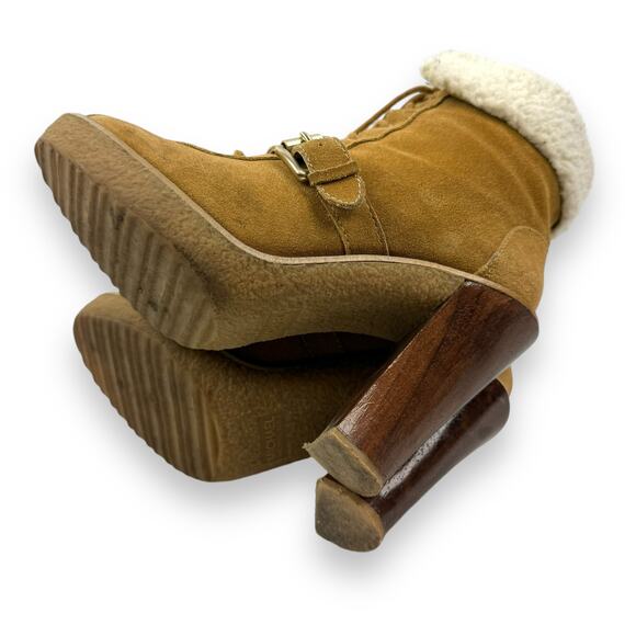 MICHAEL KORS tan suede sherpa heeled platform boots - Picture 5 of 14